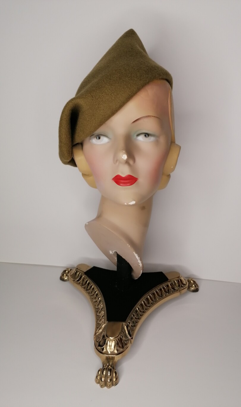 1930's SCULPTURAL SPORTS CAP KHAKI GREEN - Image 13