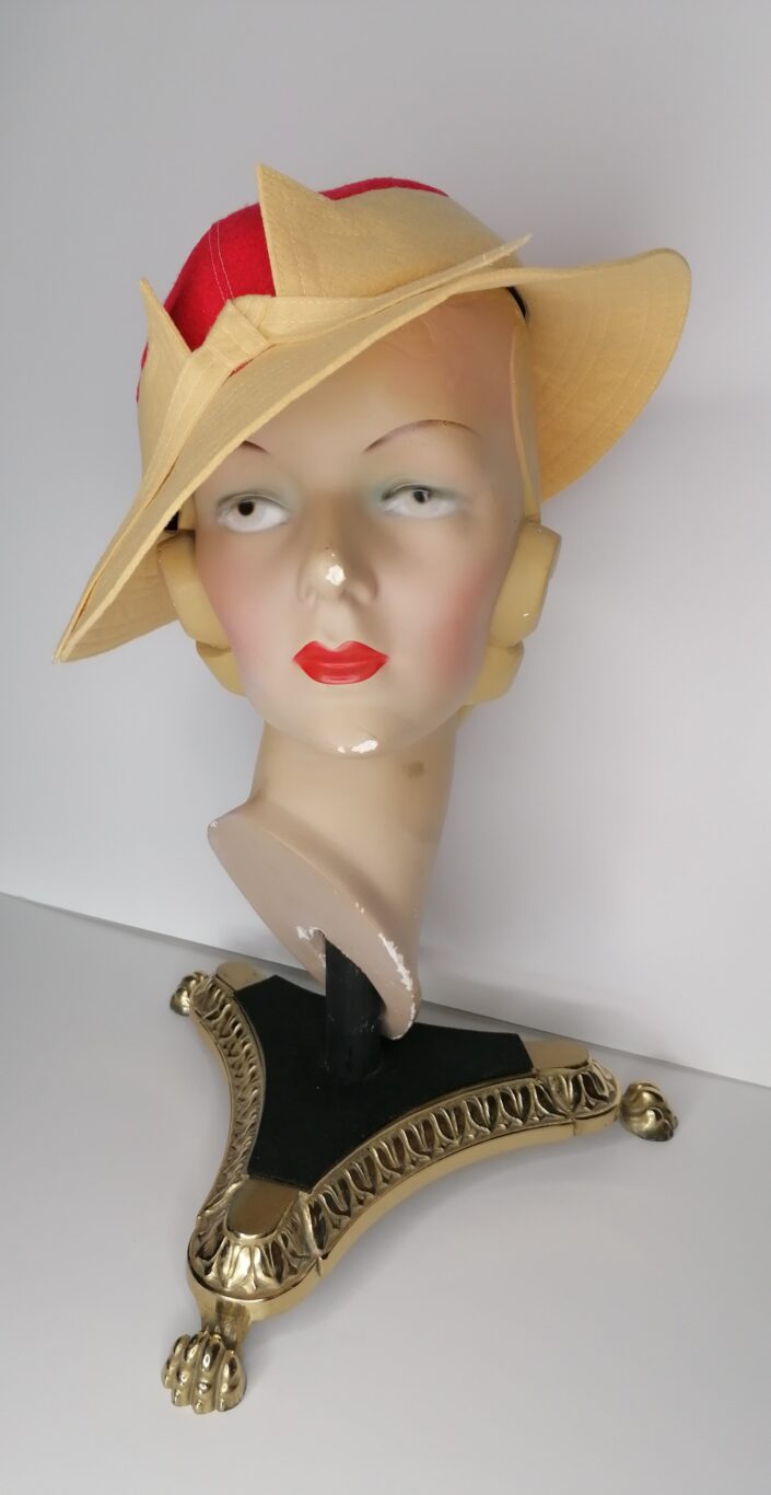 FELICITY 1930'S SOFT CROWN CAP RED /BUTTERMILK - Image 14